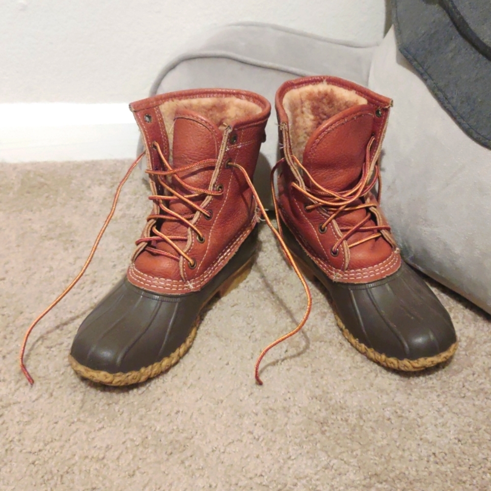 Shearling lined L.L. Bean Bean Boots 🦆✨